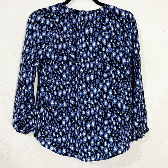 Joie Blue Animal Print Silk Blouse NWOT - Picture 7 of 10